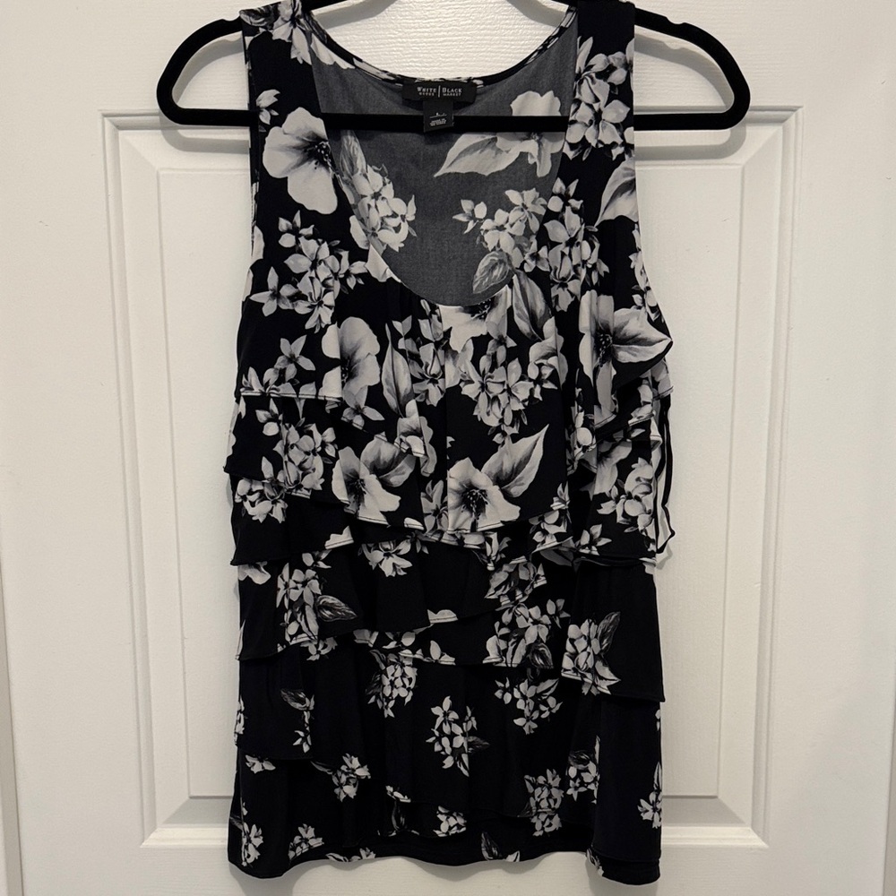 White House Black Market Monochrome Floral Top